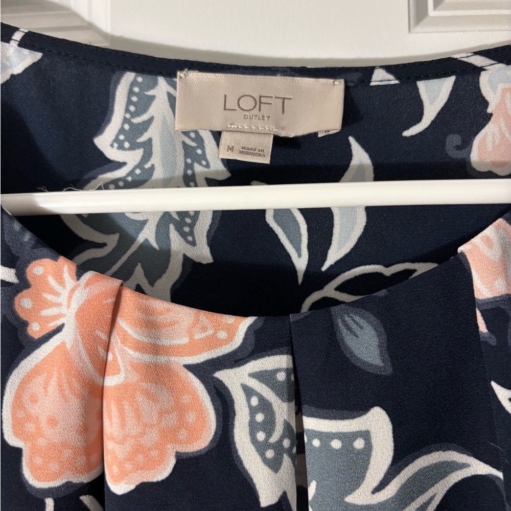 LOFT Dark Blue Floral Sleeveless Blouse - Picture 2 of 3